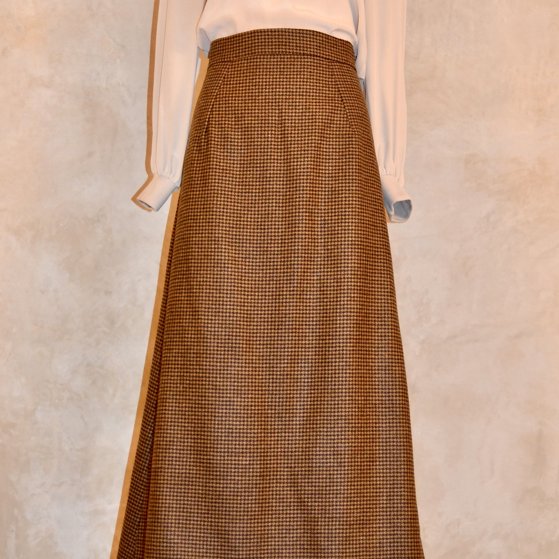 the waisted a-line skirt by elyan for ednerat in wool image 6