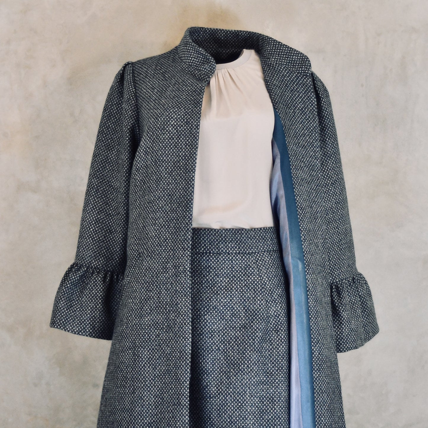 the brett coat in blue tiger eye tweed image 5