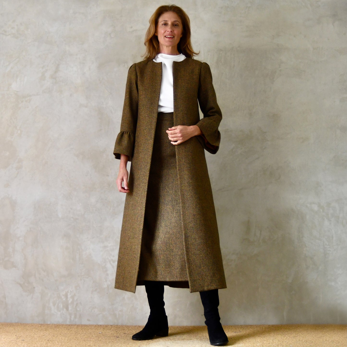 the delany coat in green-orange tiger eye tweed image 2