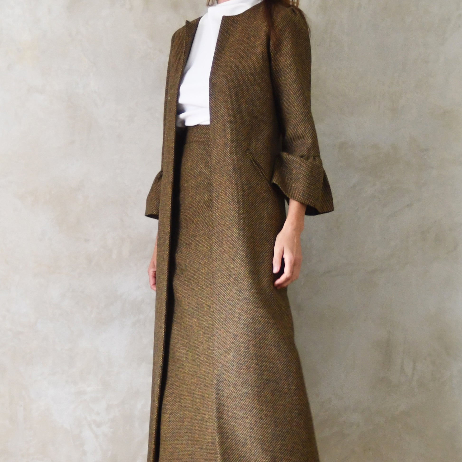 the delany coat in green-orange tiger eye tweed image 5