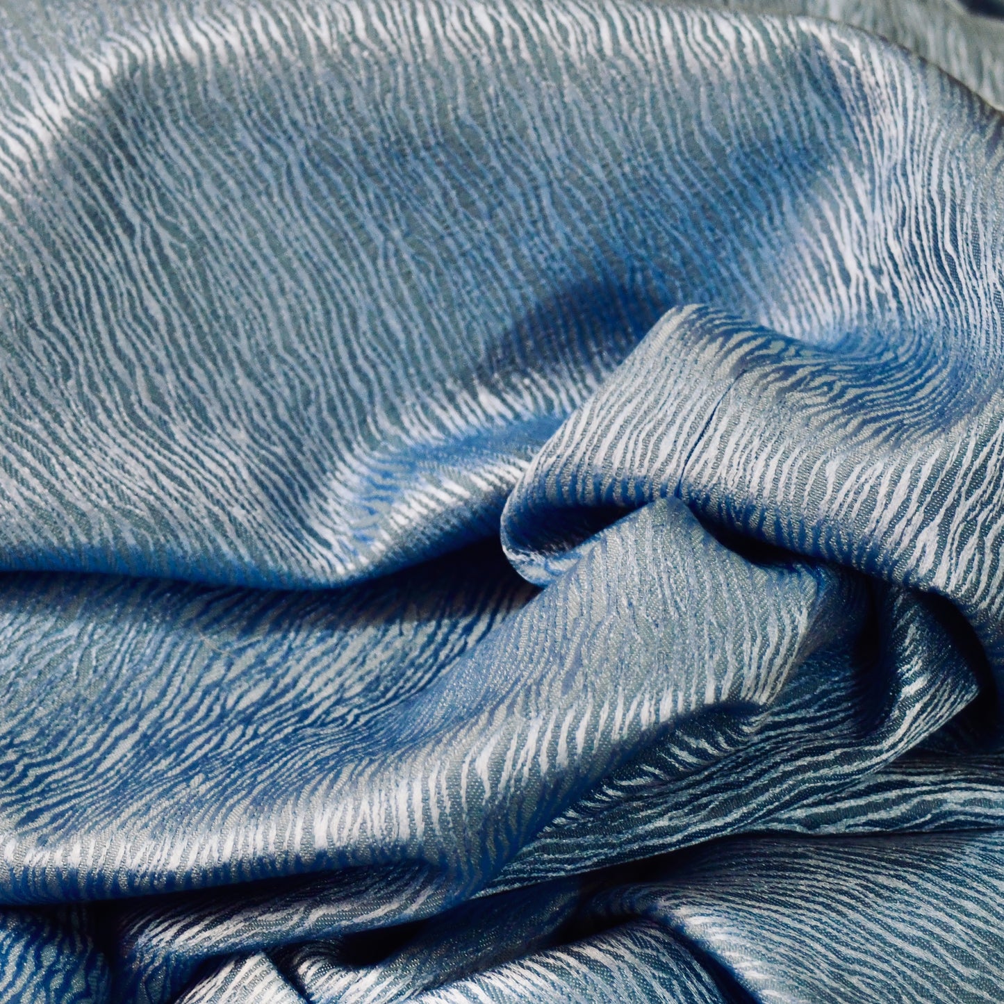 The Biffin in Silk & Wool Mix Brocade
