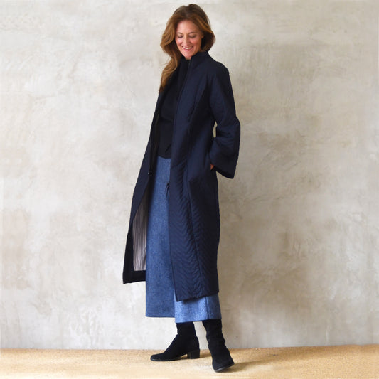 the quilted frink in navy oilskin image 0