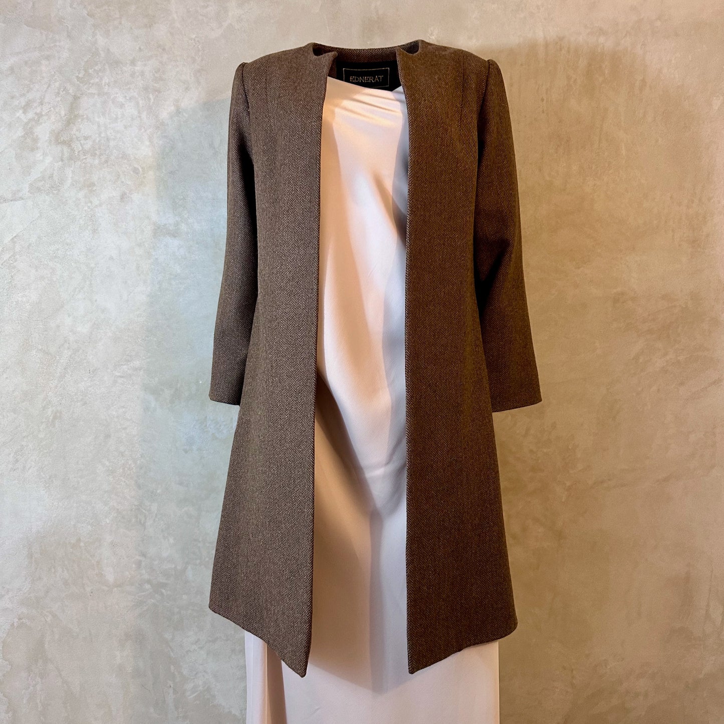 the john coat in lambswool-cashmere mix herringbone image 3