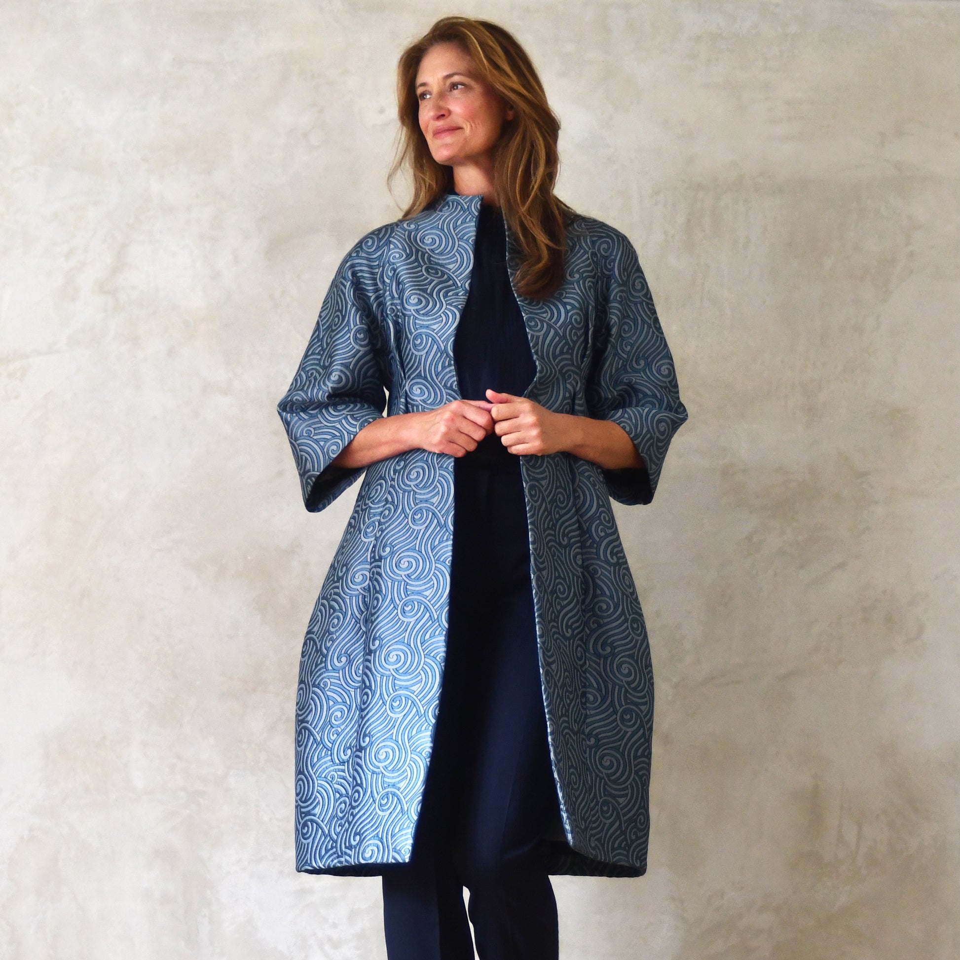 the frink coat in a silk-mix brocade image 1