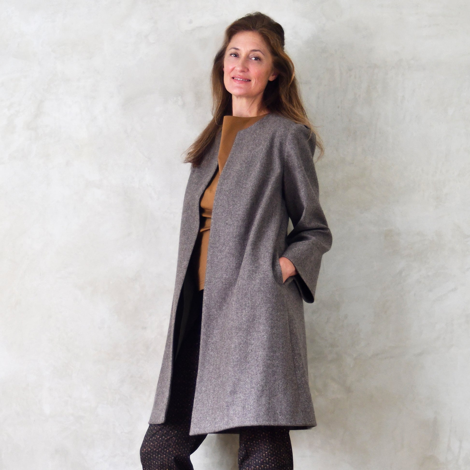 the john coat in fawn merino herringbone flannel image 4