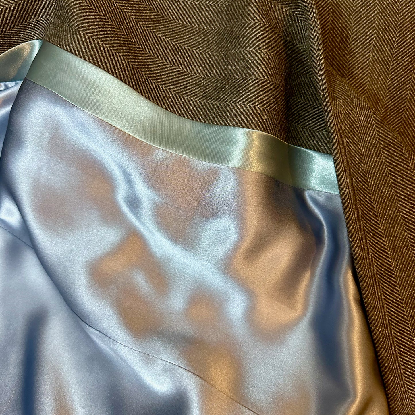 the delany coat in charcoal cashmere-lambswool herringbone flannel image 13