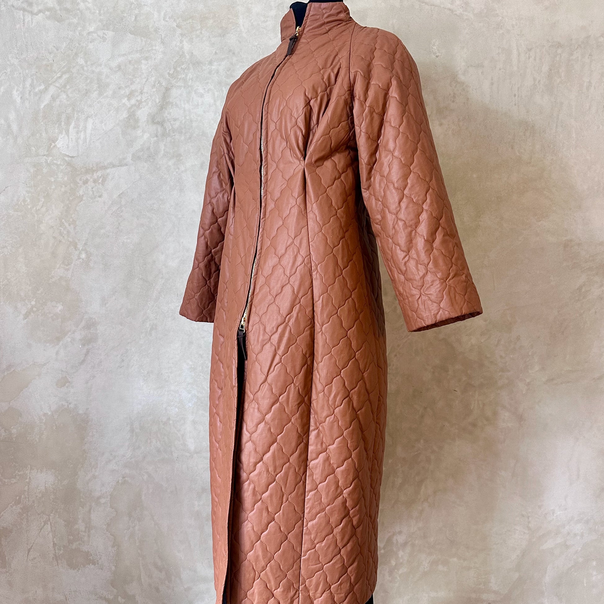 the quilted frink in tobacco image 4