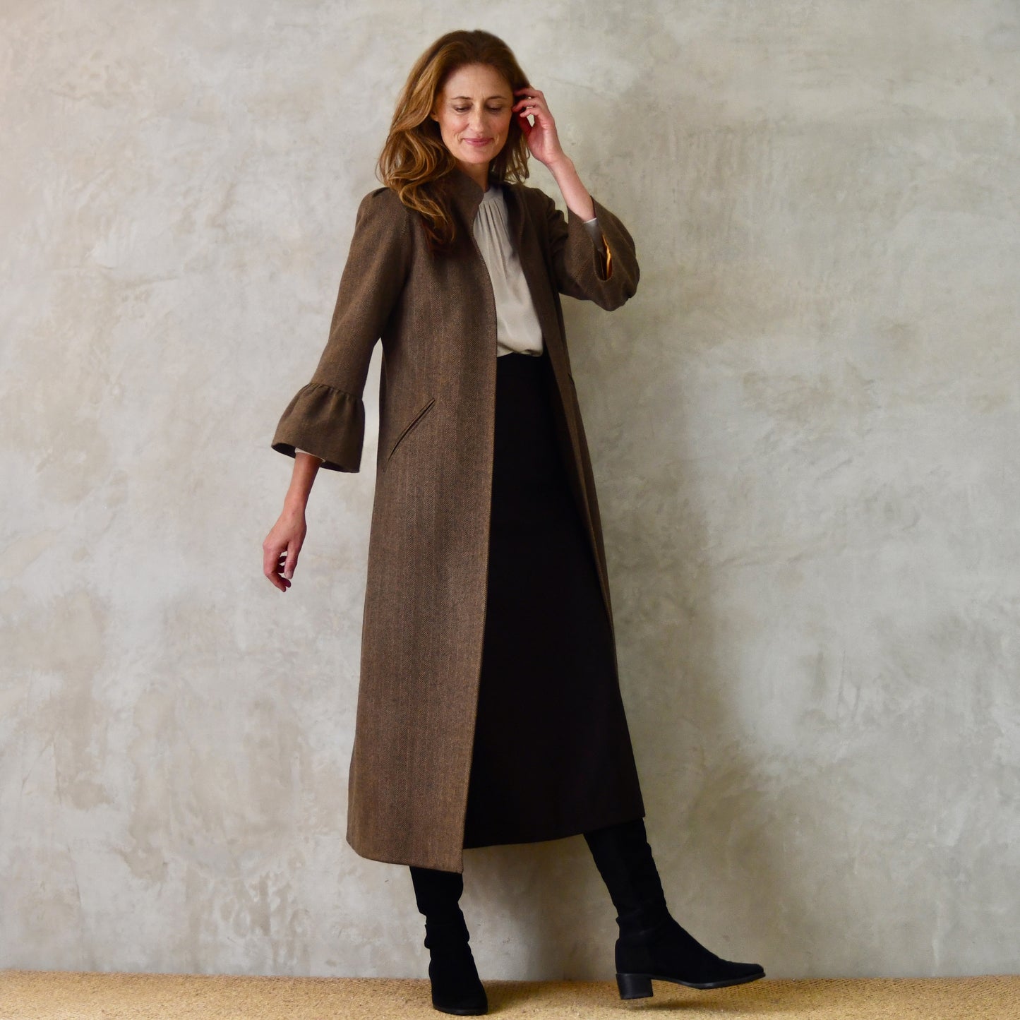 the delany coat in brown cashmere-lambswool herringbone flannel image 2