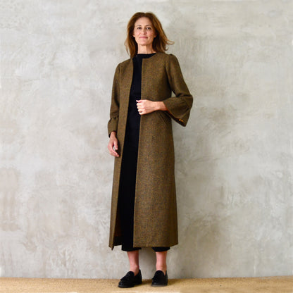 the delany coat in green-orange tiger eye tweed image 4