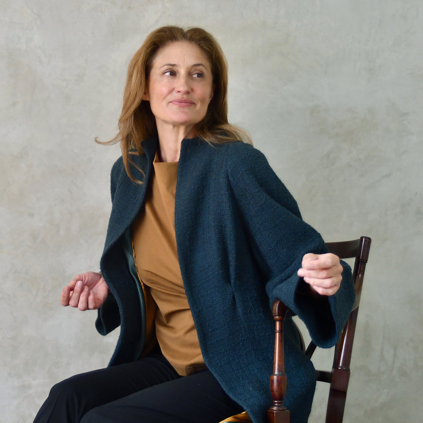 the long frink in bottle green wool boucle image 11