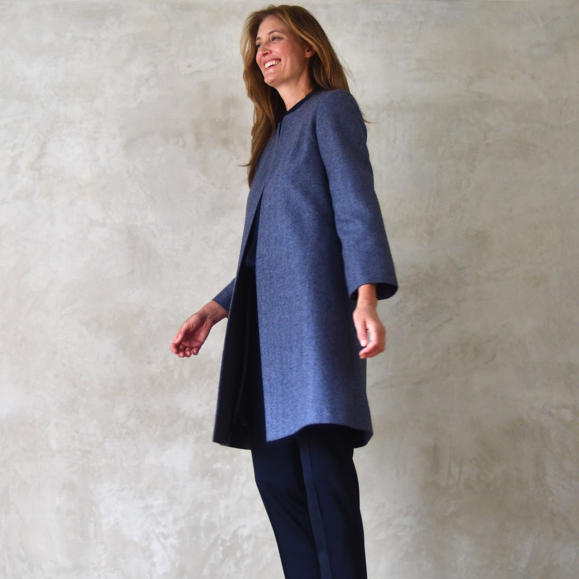 the garnett coat in blue herringbone lambswool tweed image 13